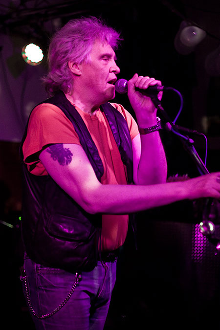 curleyandtherockets_01