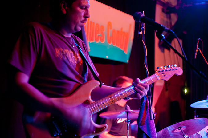 bluescontrol_21