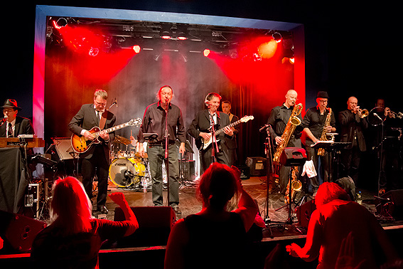 bwe2015Magictones052