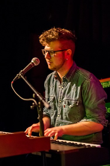 monkeeschuffle_034